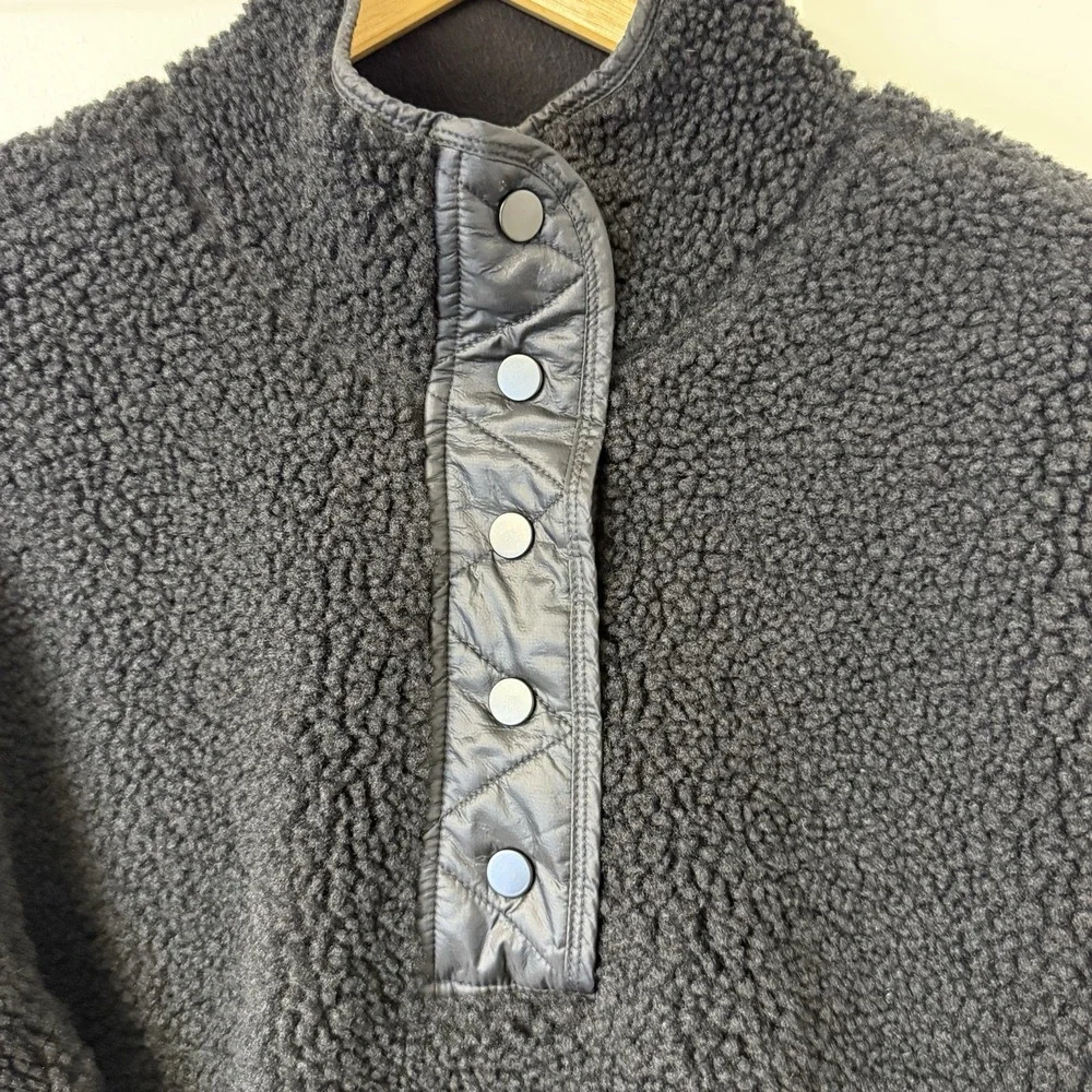 Athleta‎ Recovery Cozy Snap Front Sweatshirt Women's Medium Black Sherpa